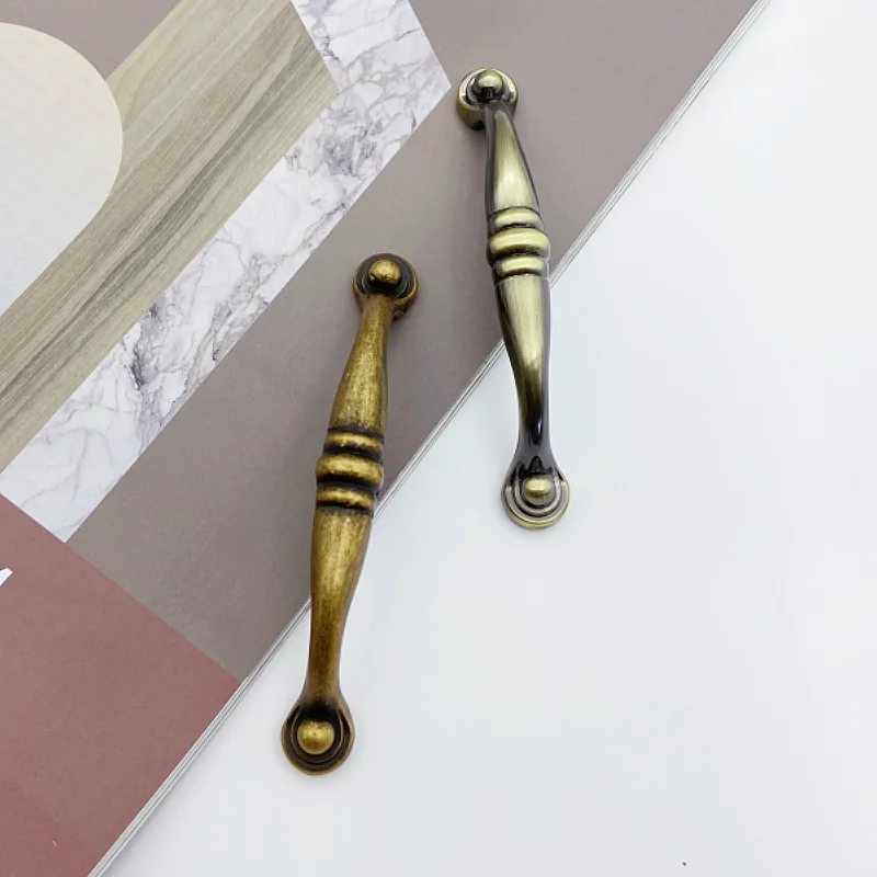 European Classical Old-fashioned Various Specifications Modern Pull Cabinets Handles
