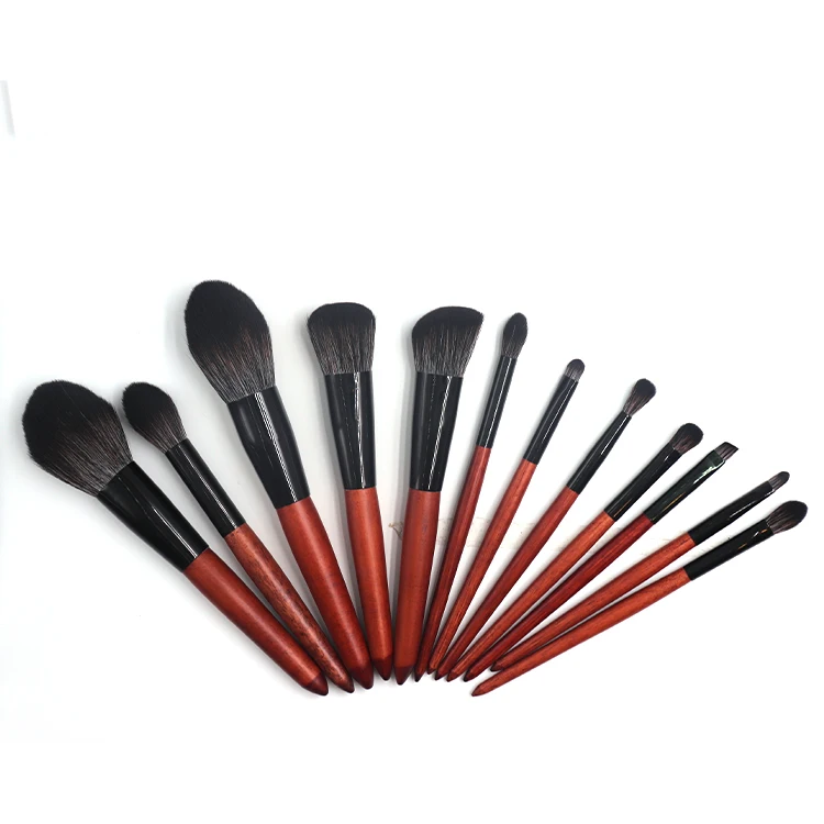 High End Silver Flat Shaped Logo Natural Cute Cruelty Free Makeup Brush Set