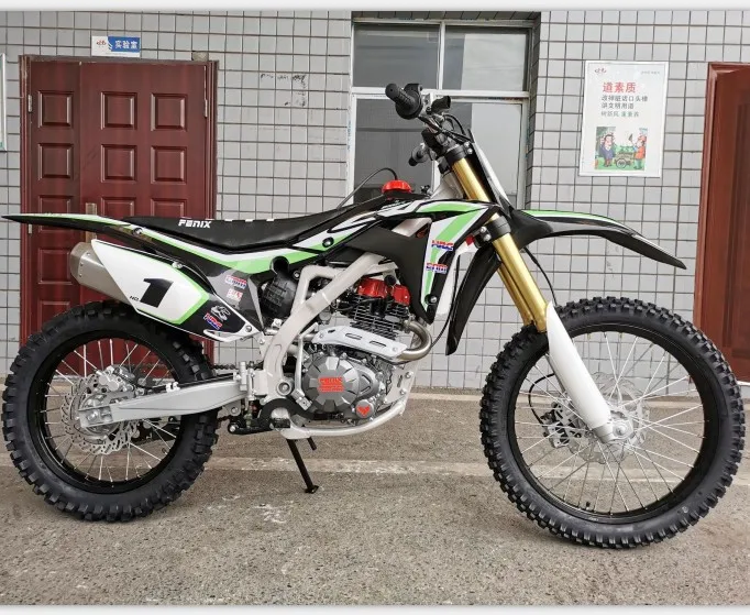  Популярный в России внедорожный велосипед 250CC Zongshen с мощным двигателем 250 куб.