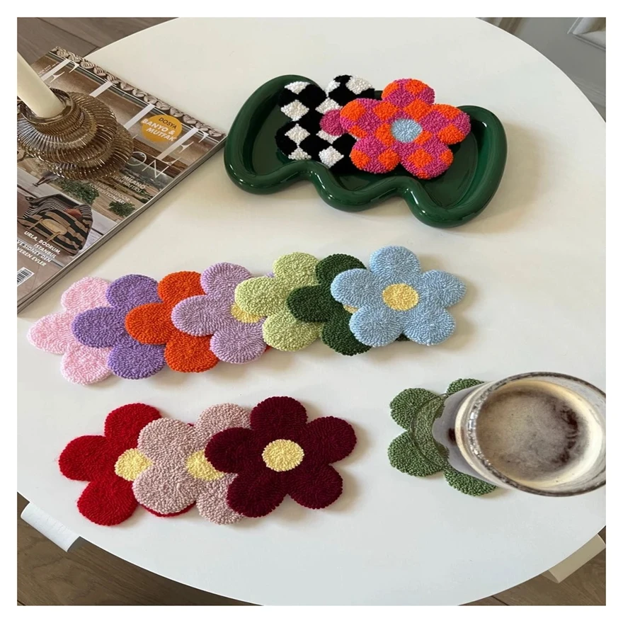 Excellent quality absolutely flower coasters for Personalized Gifts custom woolen yarn coasters plush coaster