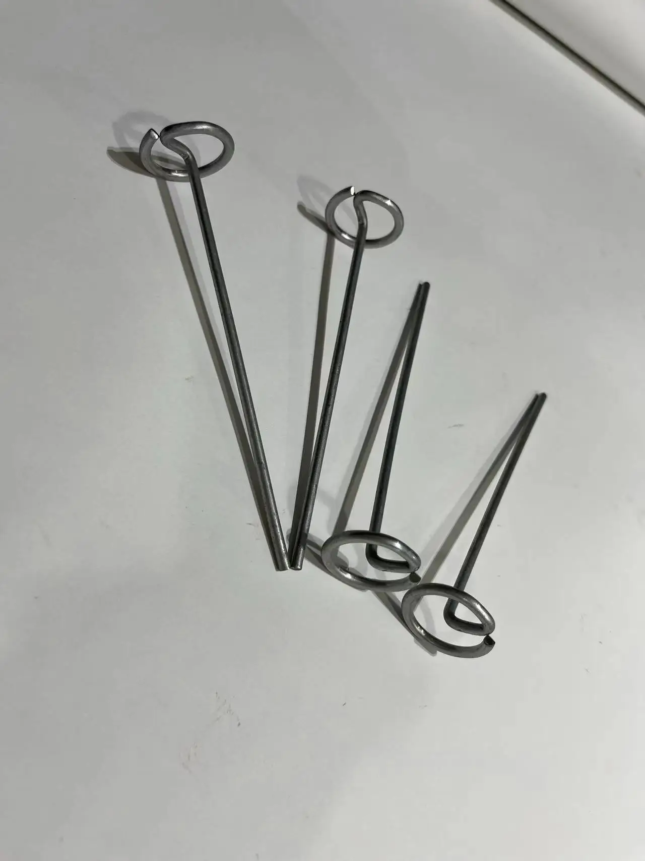 Galvanized G Top Sod Staples