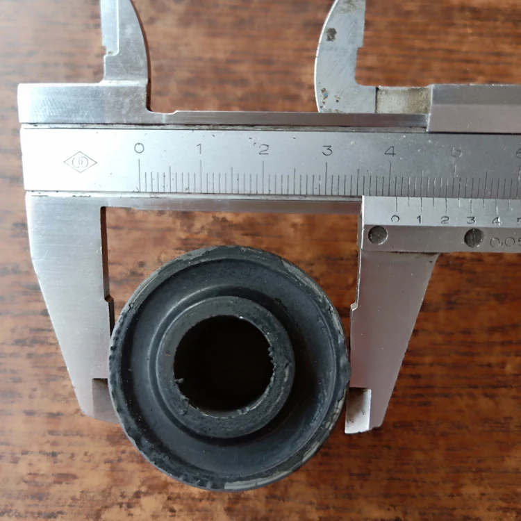 jiuqiang bus accessories balance bar stabilizer bar bushings for ZK6121 ZK6889 ZK6246 ZK6135 ZK6195 ankai higer bus parts