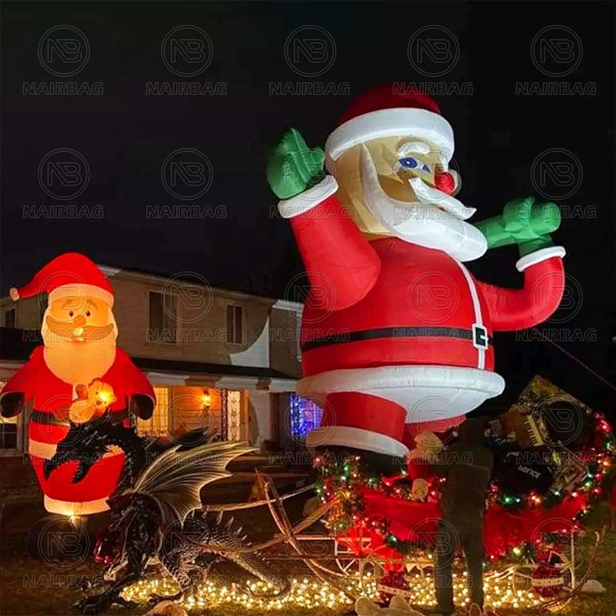 Inflatable Santa Claus With Air Blower / Christmas Mascot 28ft Giant Lighted Blow Up Santa Claus Huge Character Model