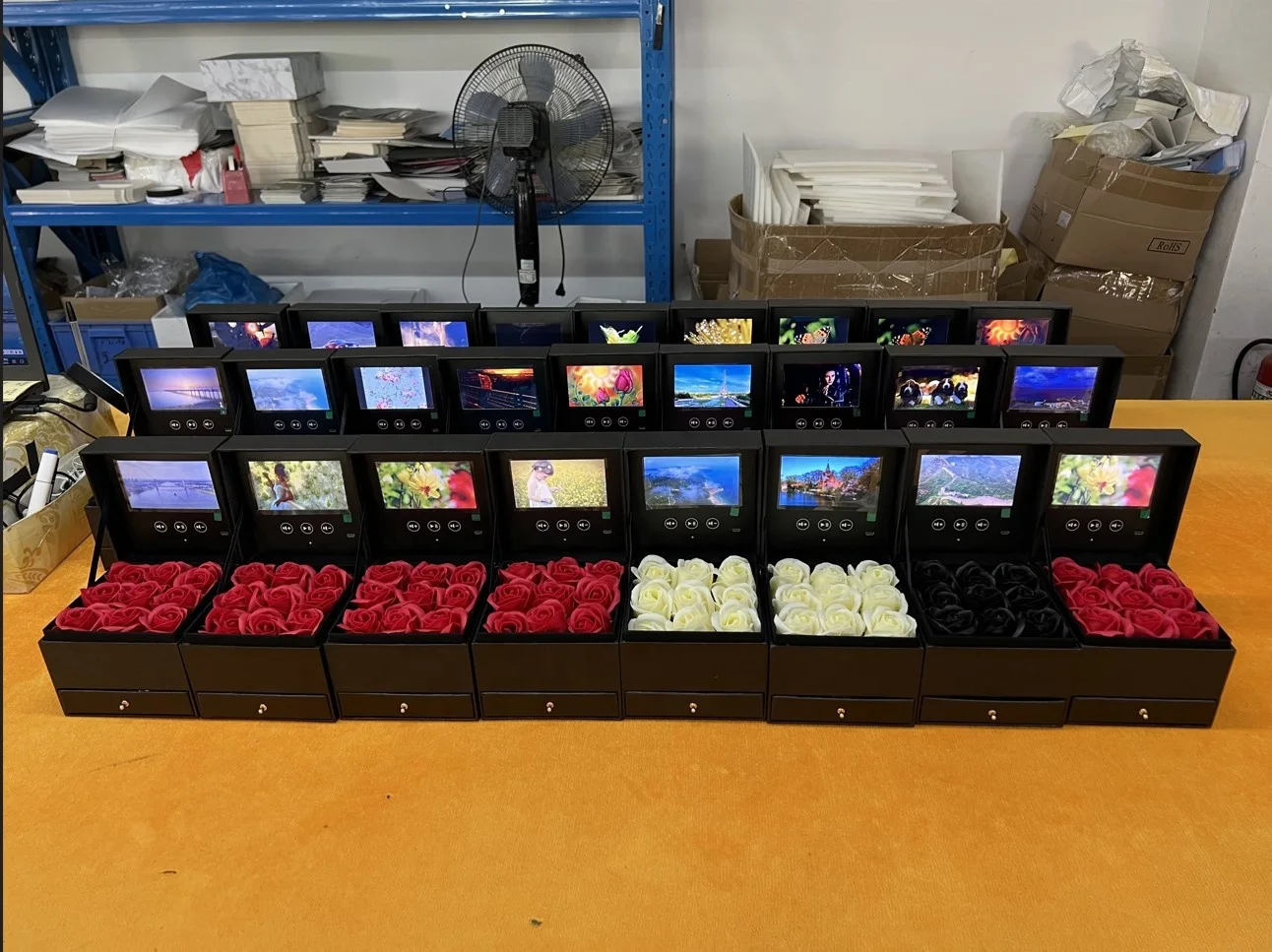 Wedding Drawer luxury flower gift box With Video Screen wholesale video rose boxes with lcd VideoPlayer Birthday Mother Day Gift