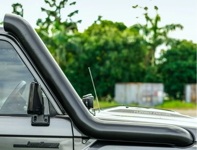 Pickup Trunk Black Stainless Car Snorkel For Toyota Land Curiser 76 78 79 High Quality 4x4 Car Accessories Air Intake Snorkel