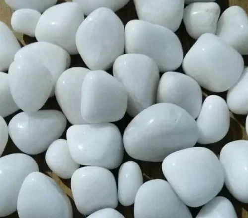 Vietnam natural snow white pebbles white landscaping rock at cheap price for garden outdoor Gravel Pebble Stone