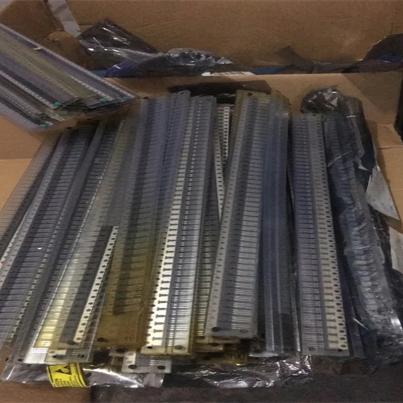 In Stock New Original Brand P/N : SPC5674FF3MVY3R ICs Electrical Equipment,Contactors Transistors,PLC PAC IGBT module IC