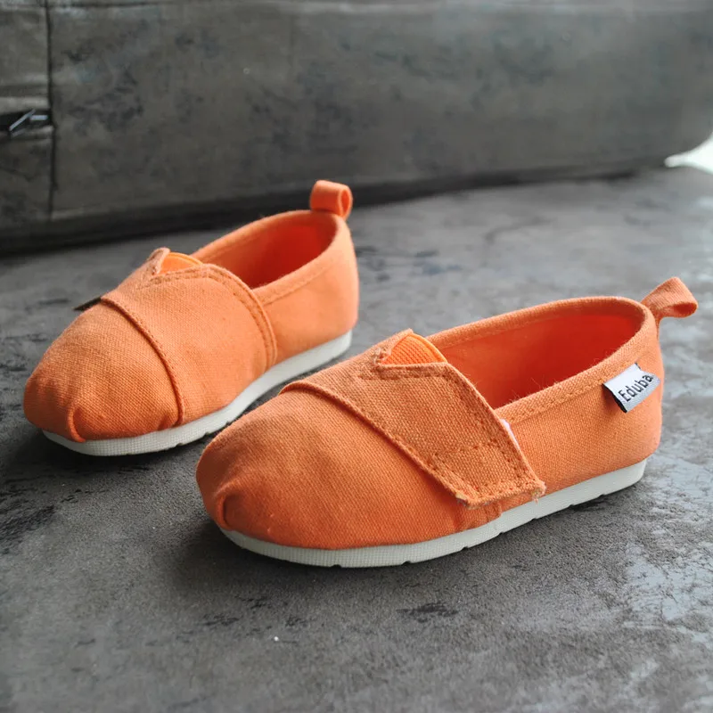 
E07-9 Stock Lot Wholesale Cheap Price Sport Children Canvas Shoes Fashion Cheap Kids Flat Footwear 2 dollars 