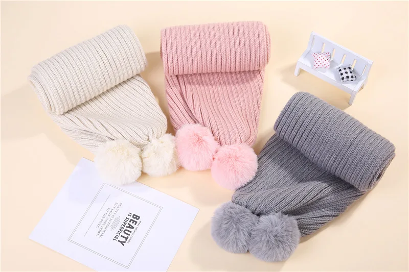 
boys and girls hat and scarf suit with plush and warm in autumn/ winter knitted ball bib 