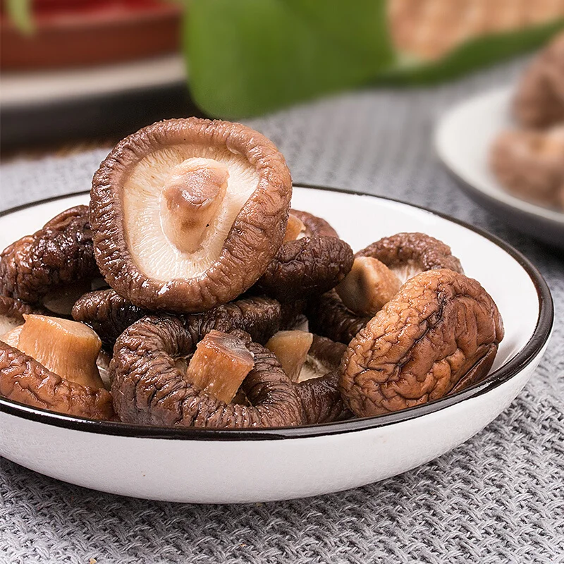 
fresh maitake dry dried shiitake shiitake Fungus mushroom 