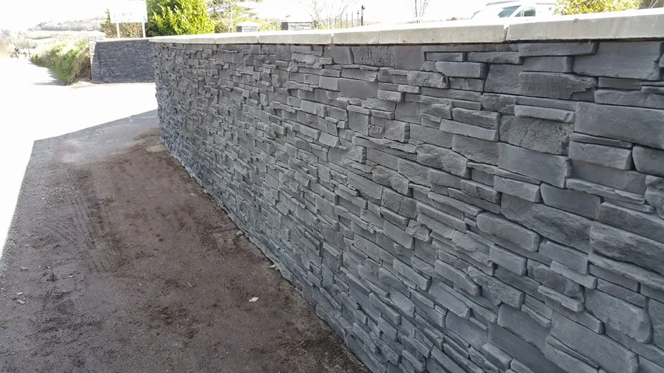 Factory Supply Black Stacked Stone For Exterior Wall Cladding, Cheap  Decorate Wall Veneer Stone+