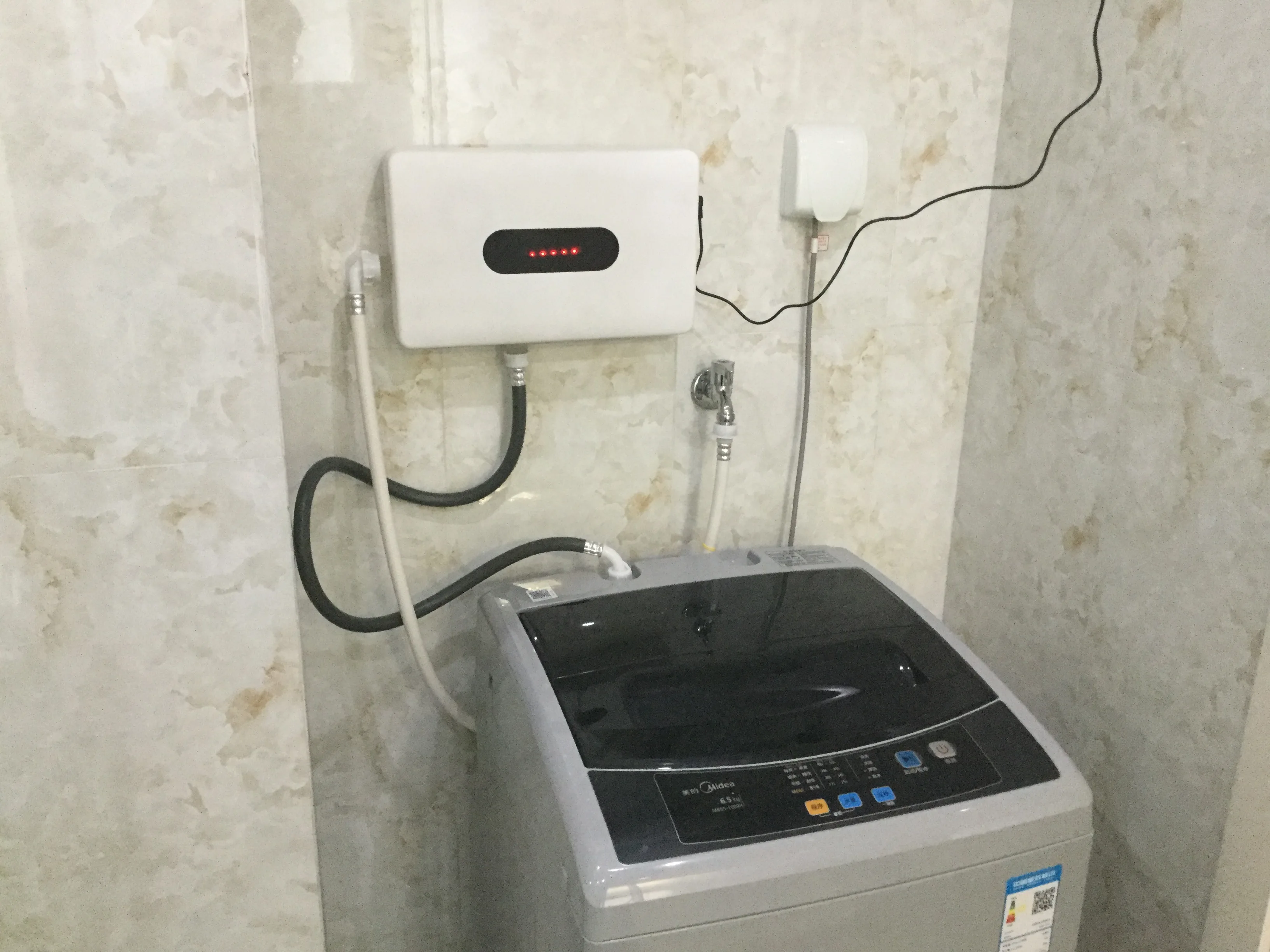 
un systeme ecologique pour laver son linge avec Tech ozone Eco Laundry 