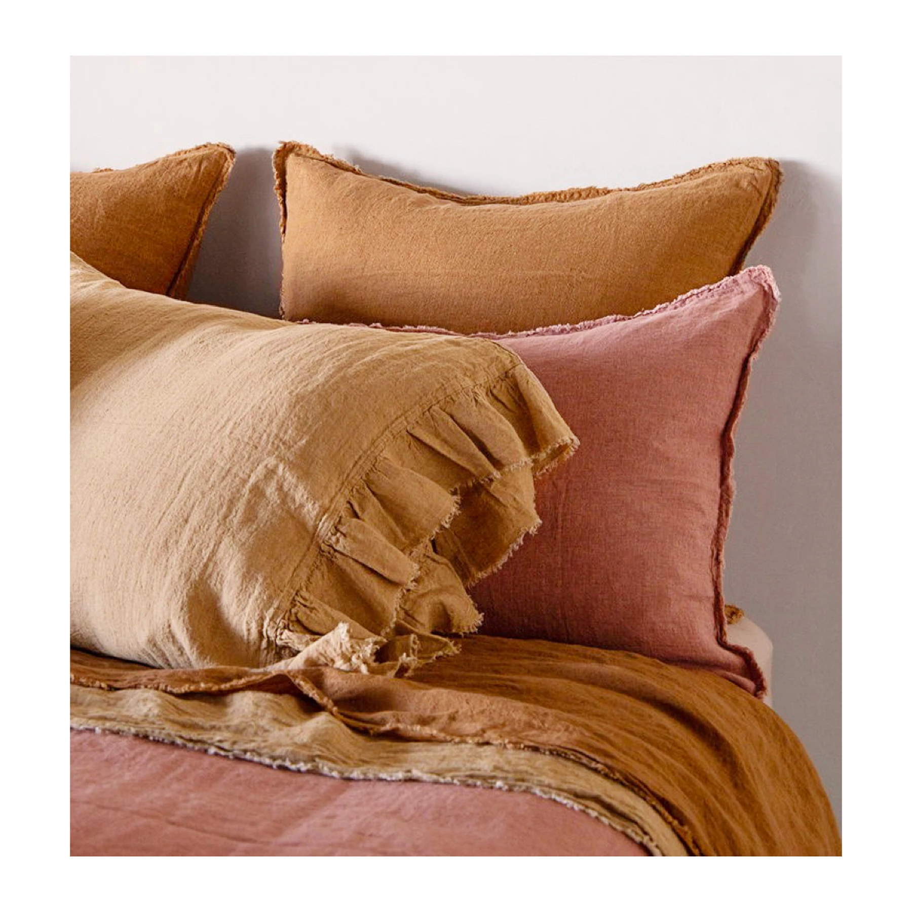 Oeko-tex hot selling 100% washed cotton customized bedding set customized bedsheet set Luxury cotton bed sheet green duvet cover