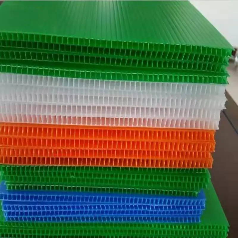 PC Polycarbonate Corrugated Fluted Hollow Grid Roofing Sheet Extruder Machine Line