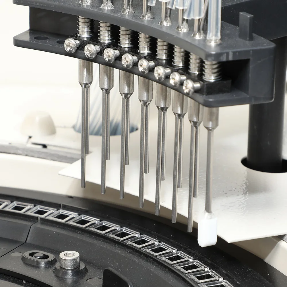 300T/H Fully Automatic Biochemistry Analyzer DS301 Clinical Analyzer Laboratory Equipment