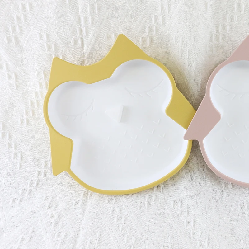 Pissen Wholesale 100% Food Grade Silicone Baby Color Blocking Strong Suction Baby Toddler Feeding Unbreakable Dishes Owl Plate