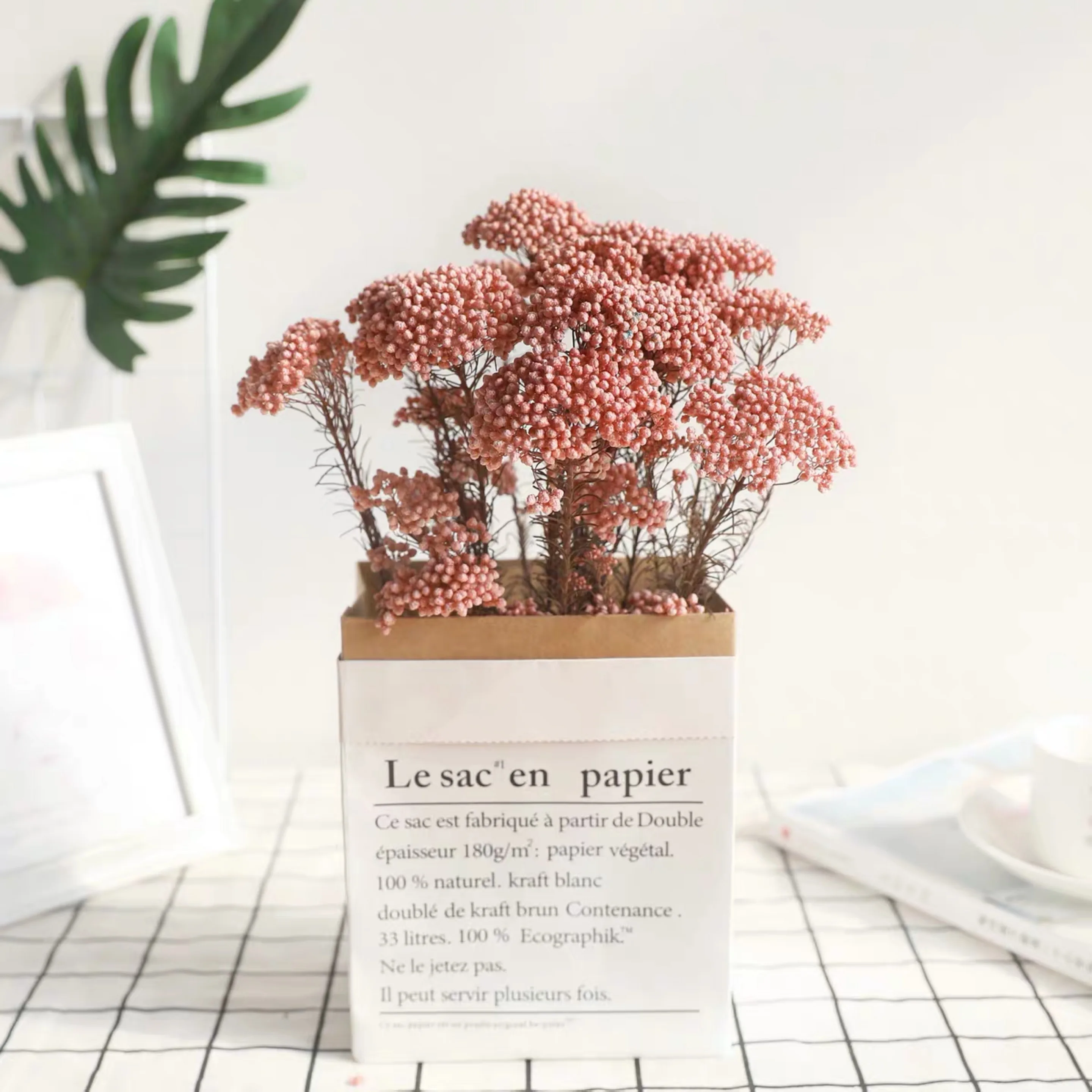 wholesale modern arrangement natural ozothamnus preserved rice flower for mother day flower