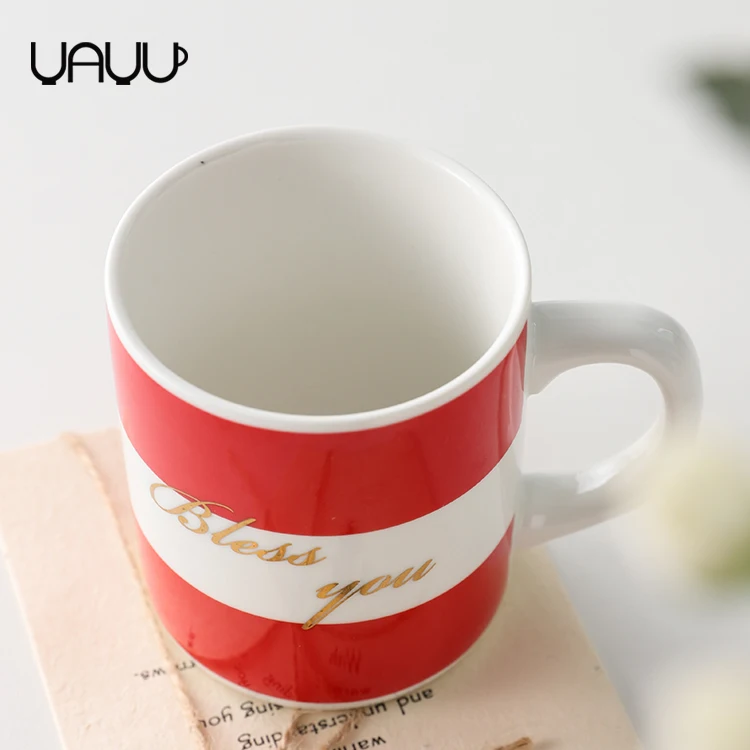 Popular household used 300ml red and white ceramic wedding favors tea coffee mugs for gift