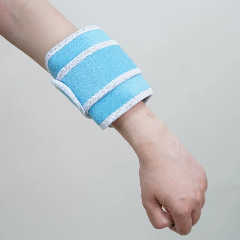 medical supplier wholesale OEM/ODM golf basketball tennis sport recovery portable reusable ice therapy hot cold compress gel