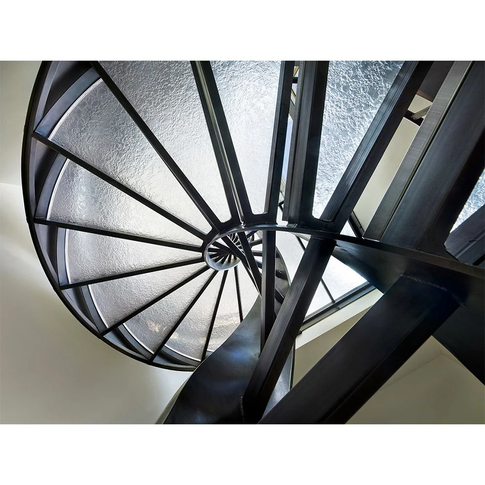 Household Luxury Duplex Curved Stairs Indoor Attic Staircase Solid Wood Steps With Central Support Column Spiral Stair case