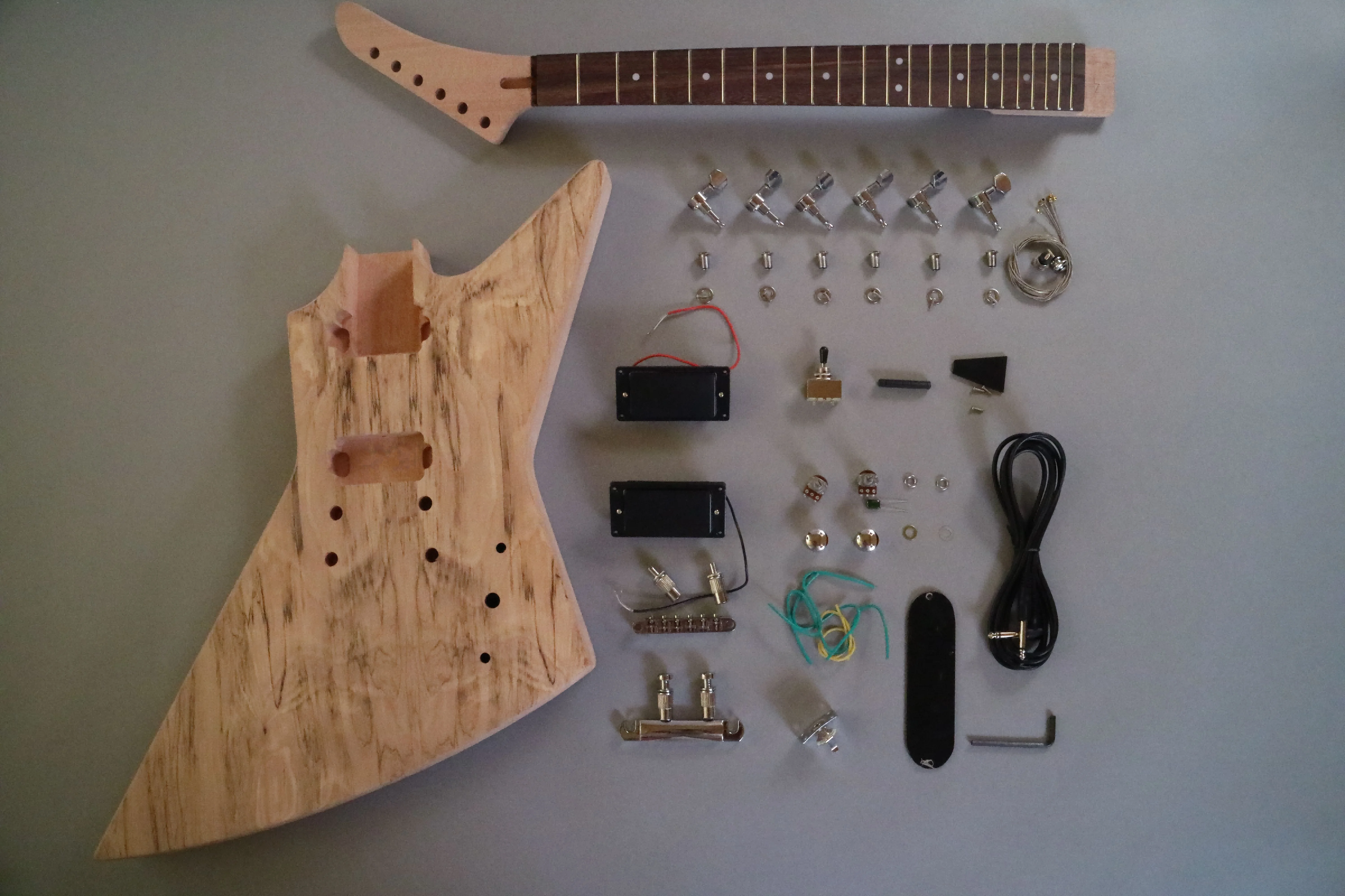 DIY Guitar Kit1(1).png