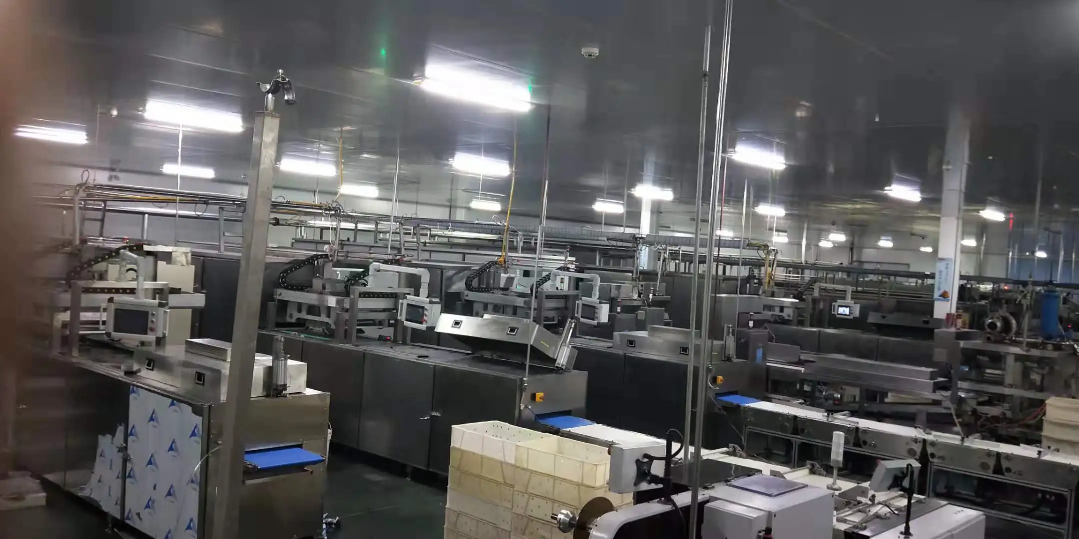 LST big capacity full automatic center filled multi color chocolate depositing machine line bar depositing line