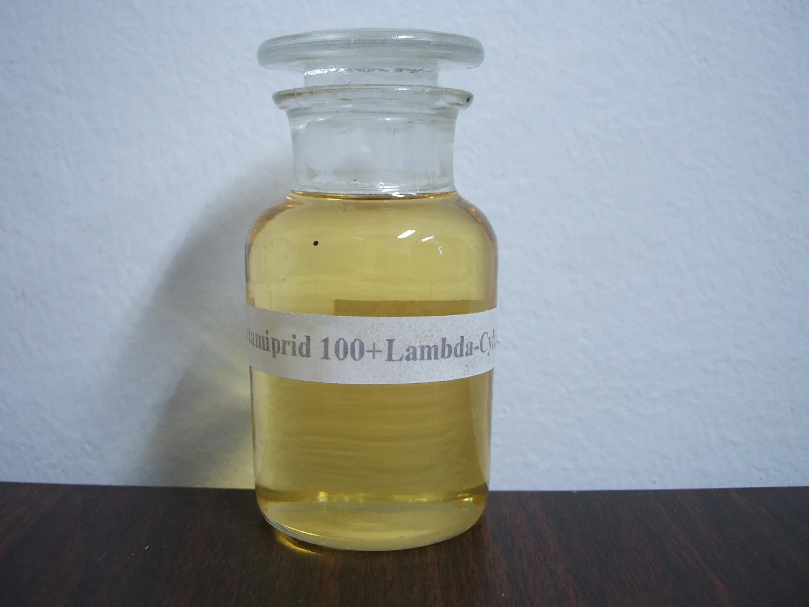 
China Supplier Insecticide Natural Garden Tomato Acetamiprid Nematicide Price CAS 135410-20-7 95%TC 1.8 3.6 EC Abamectin 