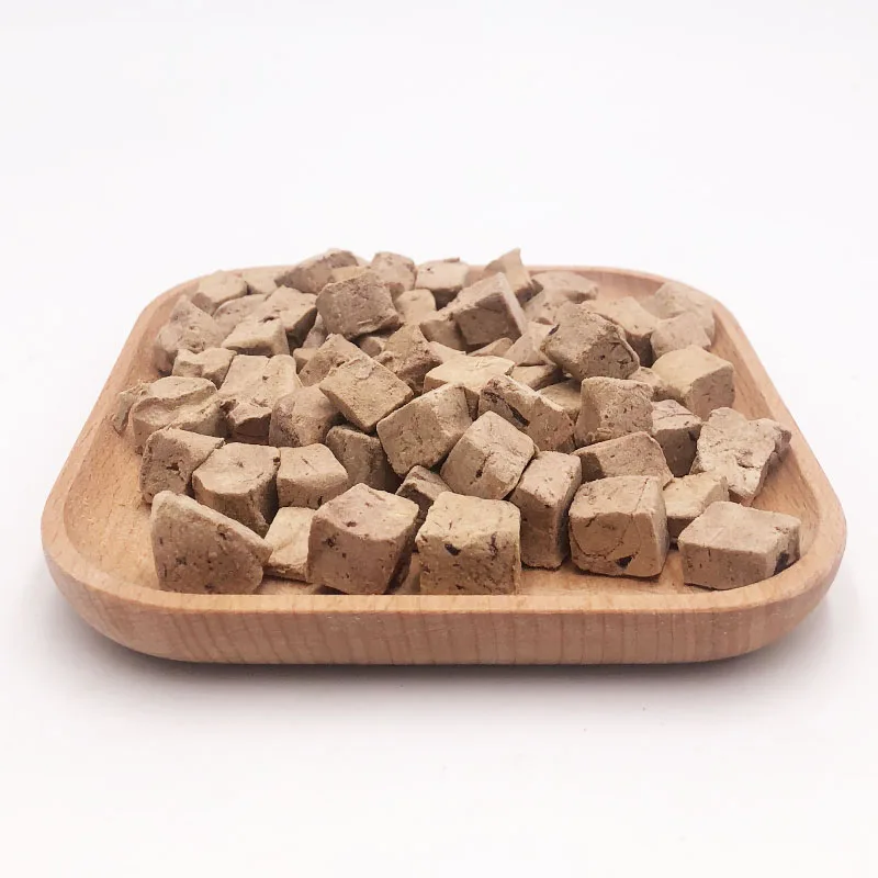 High Quality Fresh Freeze Dried Beef Liver Cubes Pet Snacks Cat Dog Food