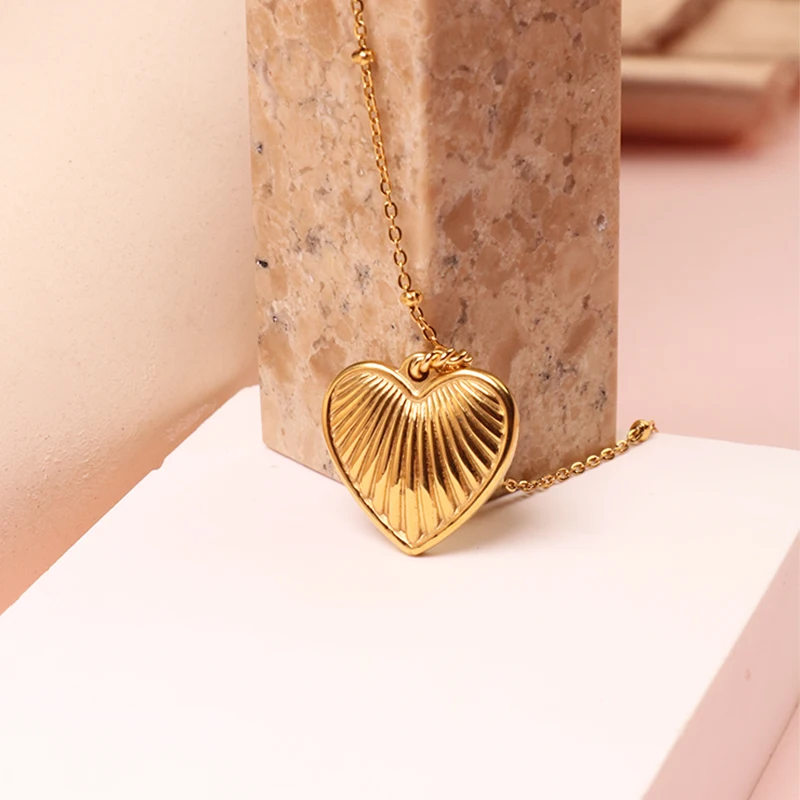 Stainless Steel Chain Chunky Gold  Necklace Birthday Gift Trendy Best Friend Necklace Heart Pendant Necklace