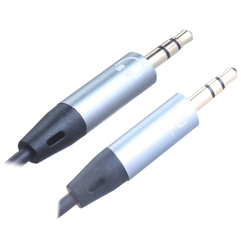 
The dh75 call center plug-in computer uses a 3.5mm dual plug single ear headset 