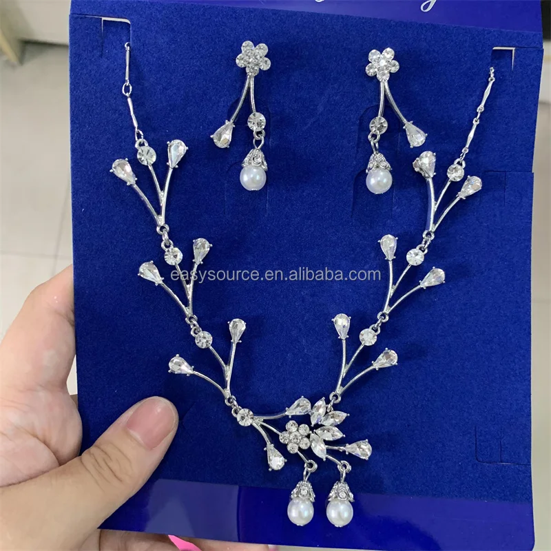 Elegant Flower Diamond Necklace Earring Set Rhinestone Pearl Wedding Jewelry Set