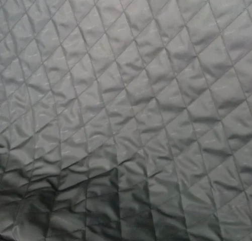 Высококачественная модная дешевая стеганая ткань из полиэстера, стеганая ткань для зимнего текстиля, пуховая куртка, ткань