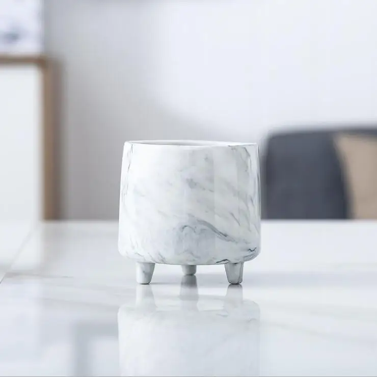 Marble Effect Ceramic Candle jar with three legs