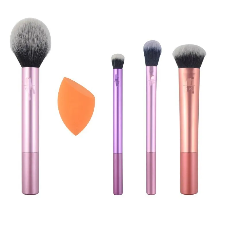 Private Label  Makeup Set with Makeup Sponges Blush Foundation Brush Highlight Eye Shadow Cosmetic Set With Package