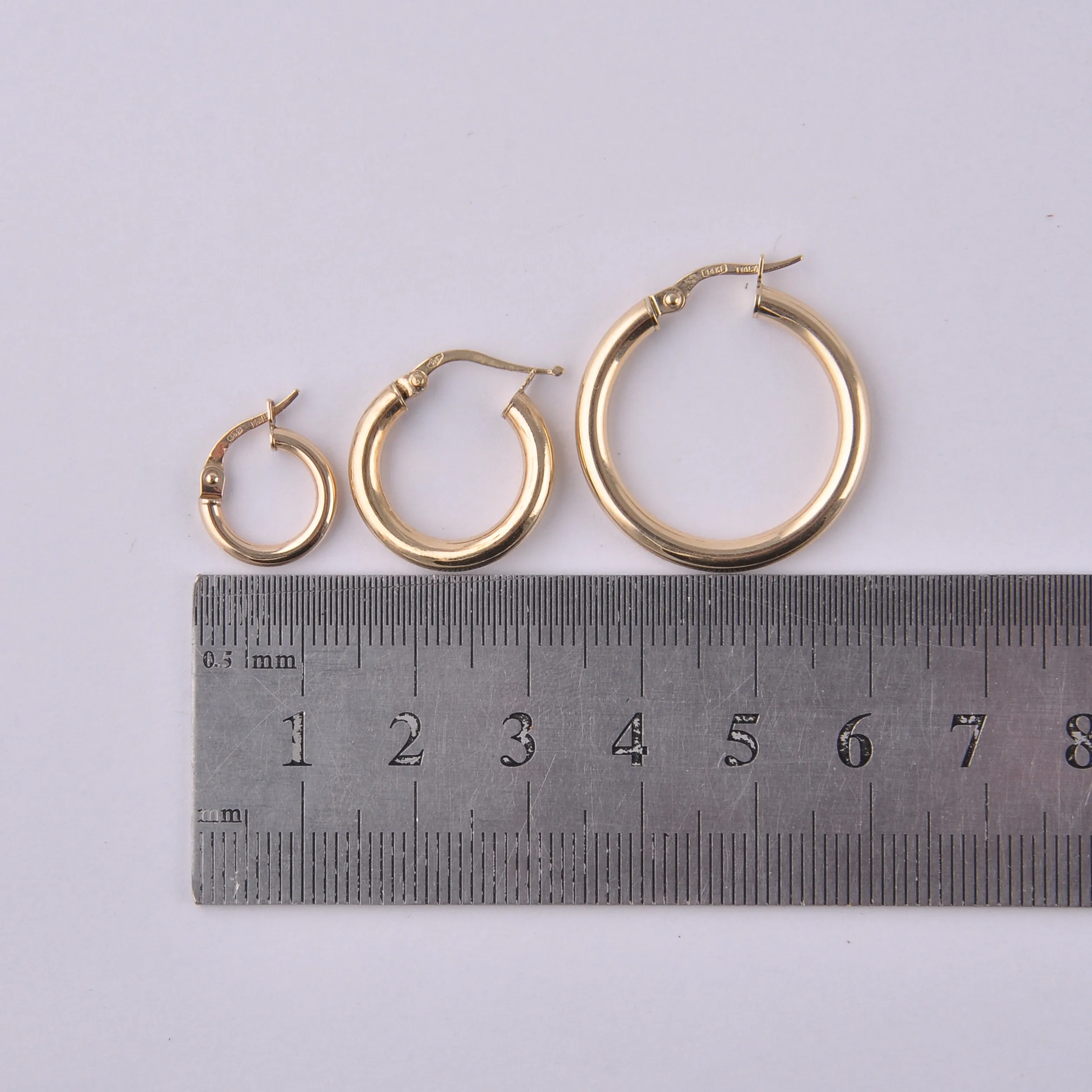 
Gold Chunky Stacking Hoops For Women 925 Sterling Silver Classic Hoops Stud Earrings For Women Girlfriend Gift Jewelry 