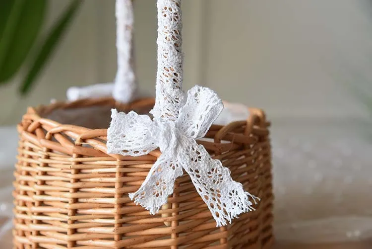 Natural handmade rattan flower basket crafts flower shop flower arrangement portable gift basket