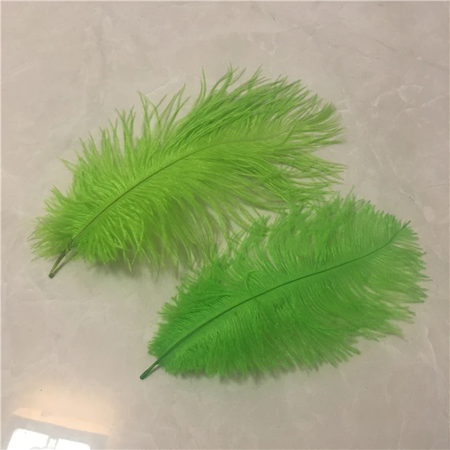White Large Ostrich Feathers Plume