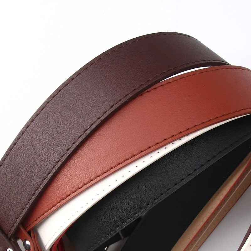 Wholesale New Design  PU leather Gold Buckle Women Fashion Heart Belt