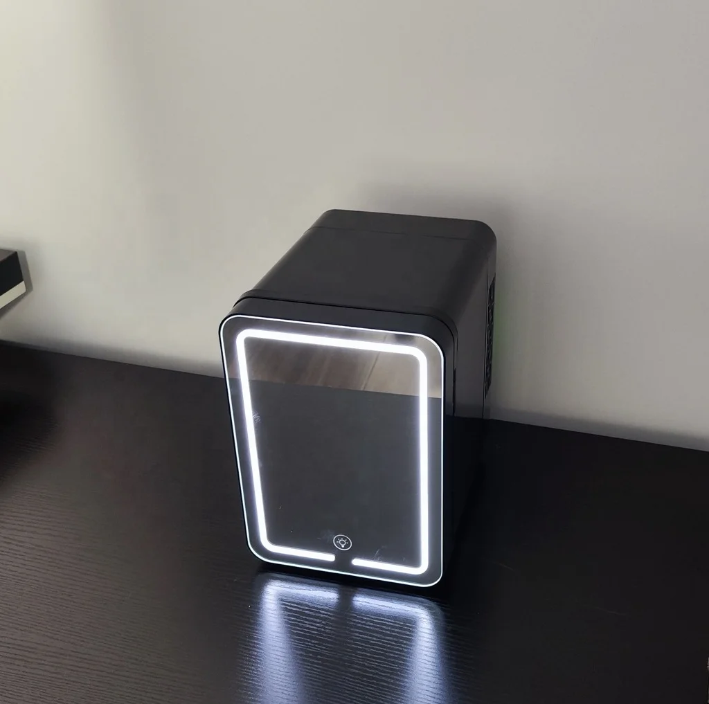 new design 4L makeup beauty cosmetic skincare refrigerator cooler mini fridge with mirror LED light black color UKCA CB CE ETL