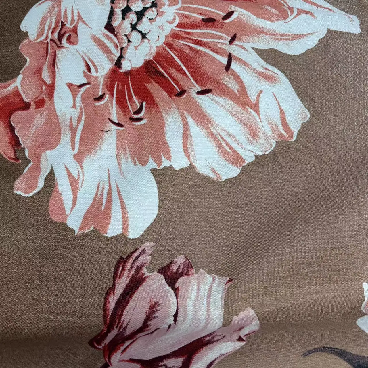 Deluxe Bedding Linen Set Custom Design 100% Polyester Fabric Material Microfiber Fabric