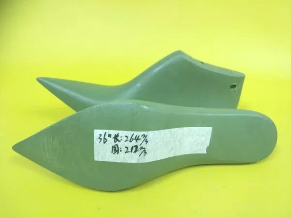 Ladies ultra long pointed toe plastic shoe lasts 7cm