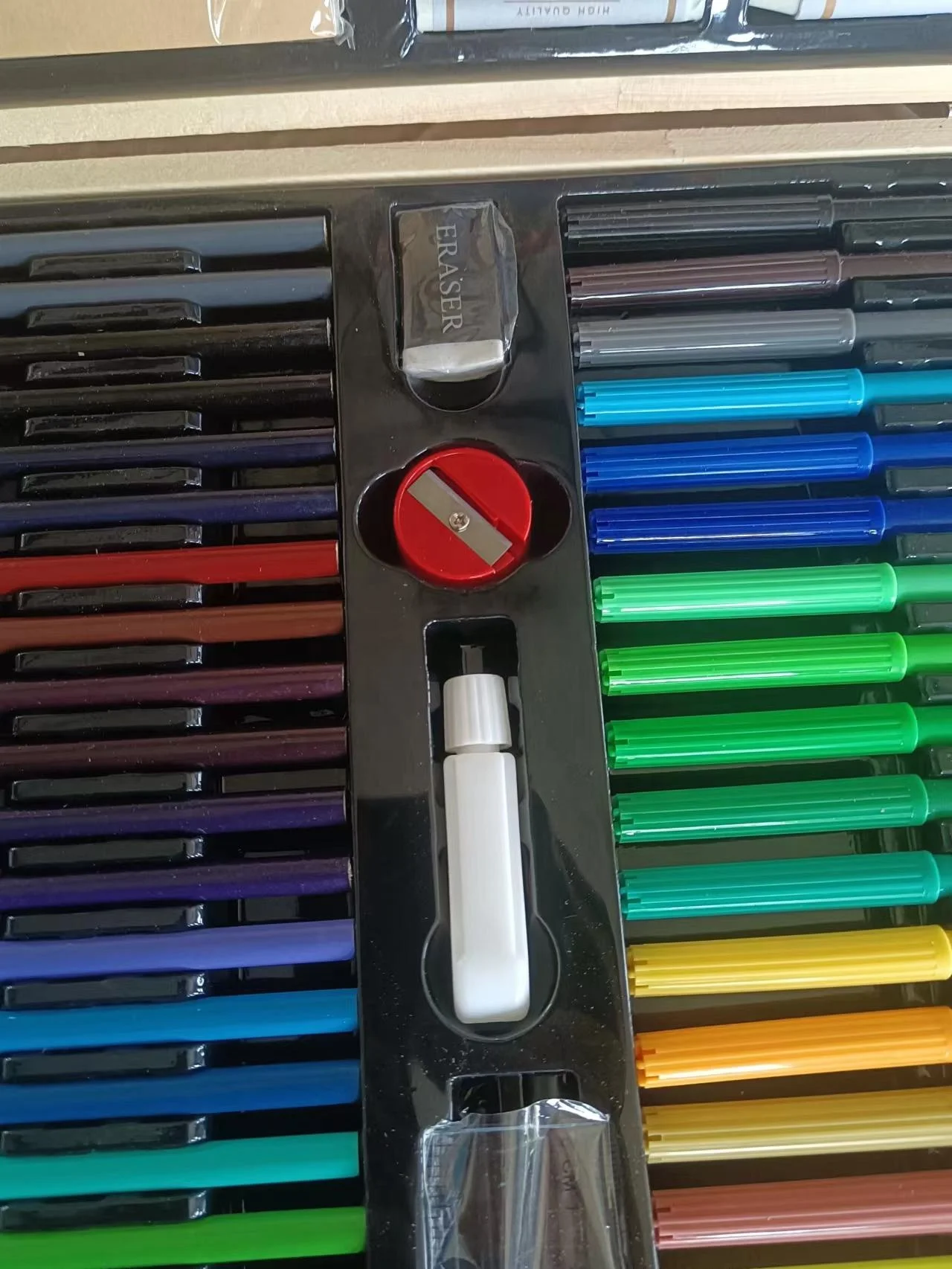 Wholesale wooden art set, watercolor pen color lead sketch book oil painting stick set