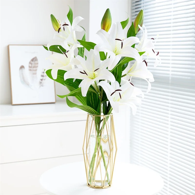 Golden geometric art glass vase can store water diamond-shaped metal vase