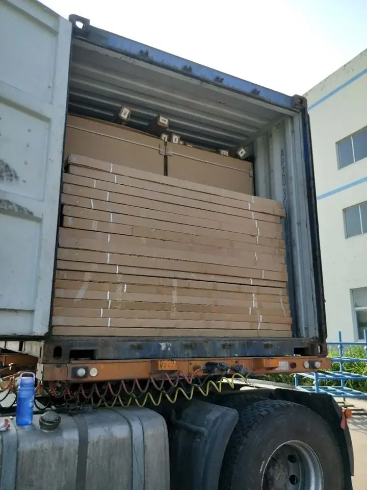 High Efficiency 150L Roof Heating Solar Panels Pressurized System Solar Water Heater