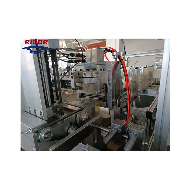 Automatic Wet Tissue Vertical Packing Machine Sterilized Wet Wipes Packing Machine