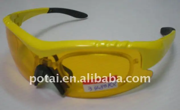 Sunglasses with Bluetooth Wireless Headphones for Music