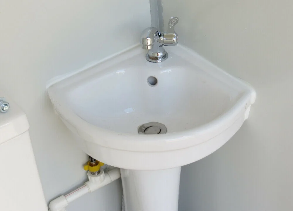 portable container house  toilet with basin and shower