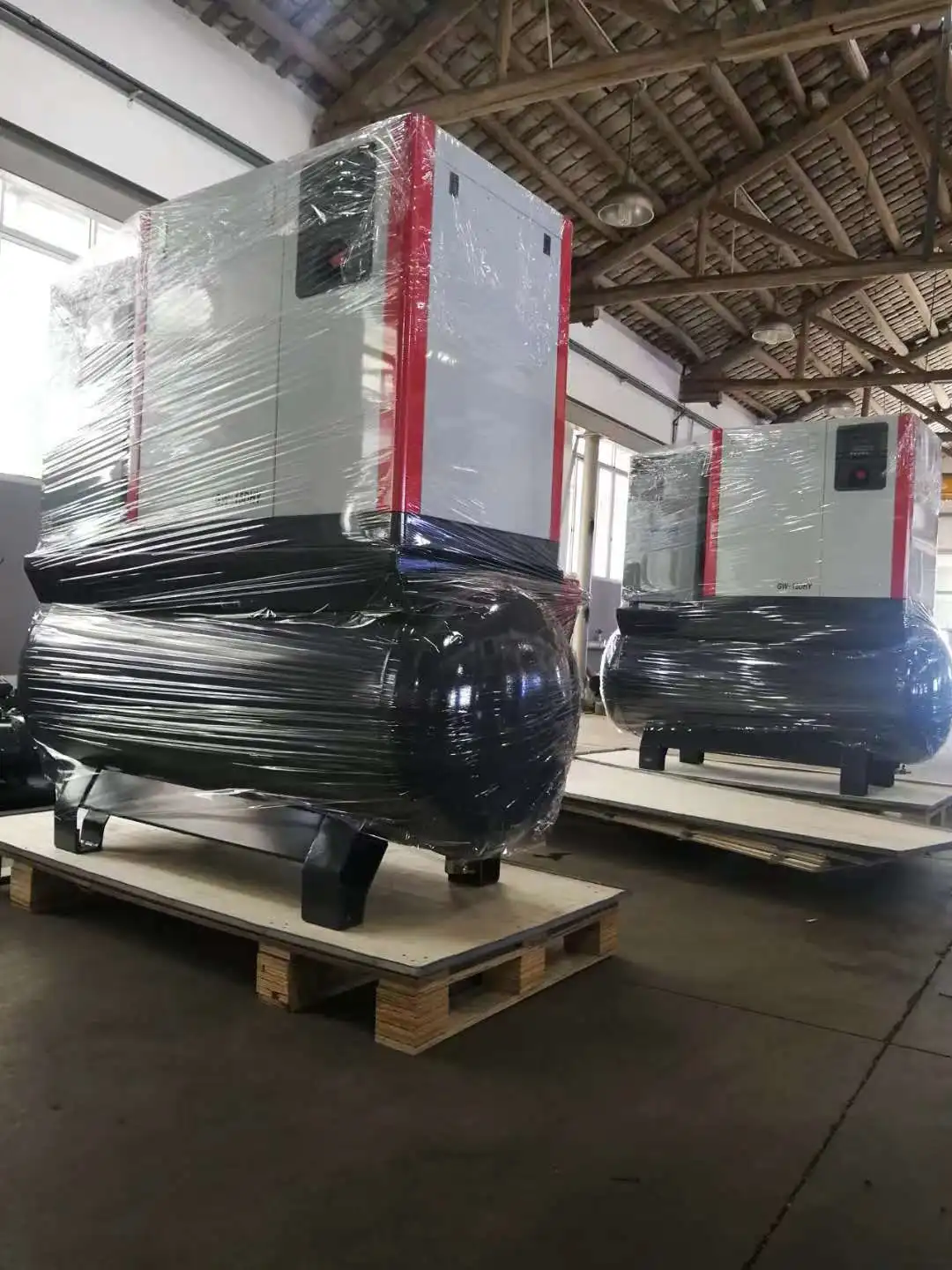 2021 Good Price Low Maintenance Cost High Reliability Low Noise 7.5kw Air Compressor