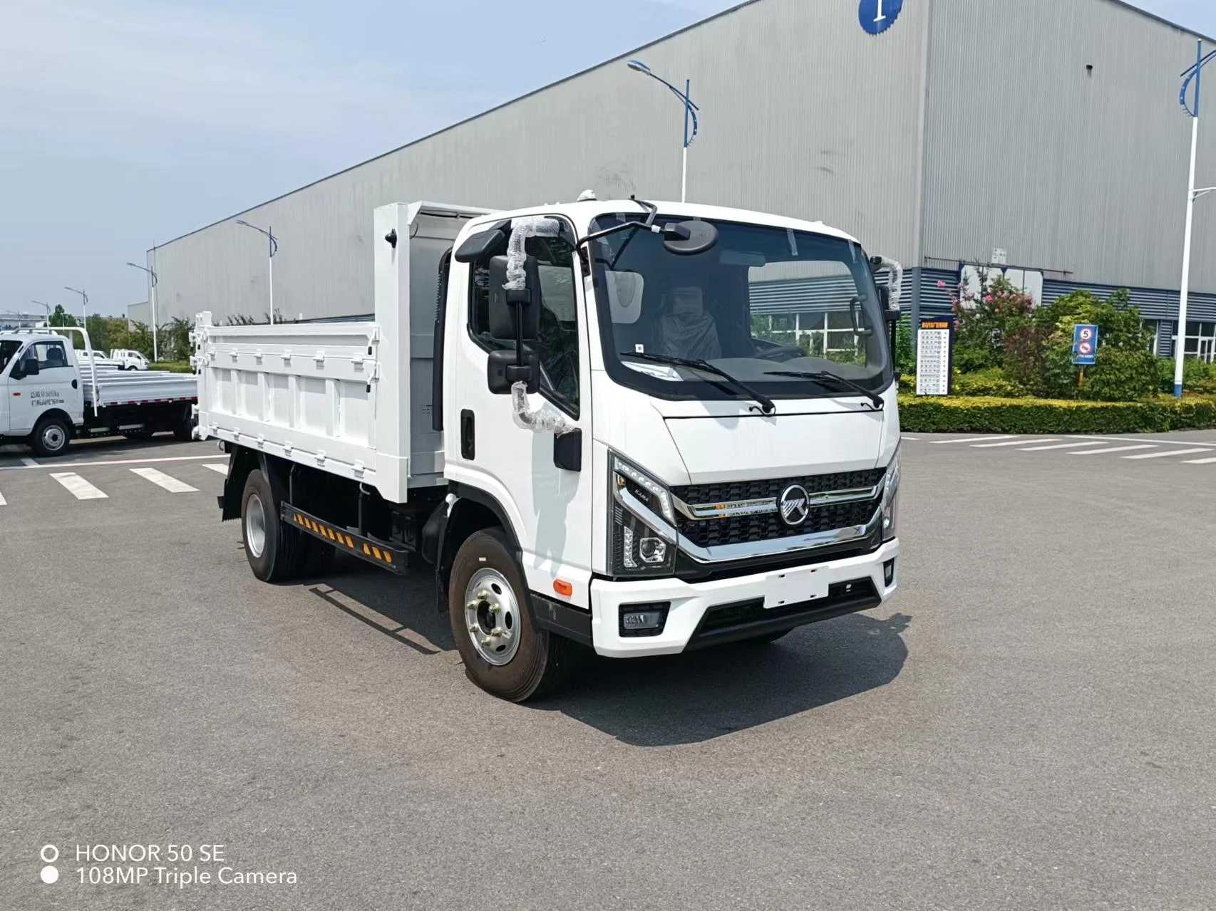 Самосвал KAMA 10 тонн 4x2 6 Euro3 120 л.с. самосвал небольшой по заводской цене
