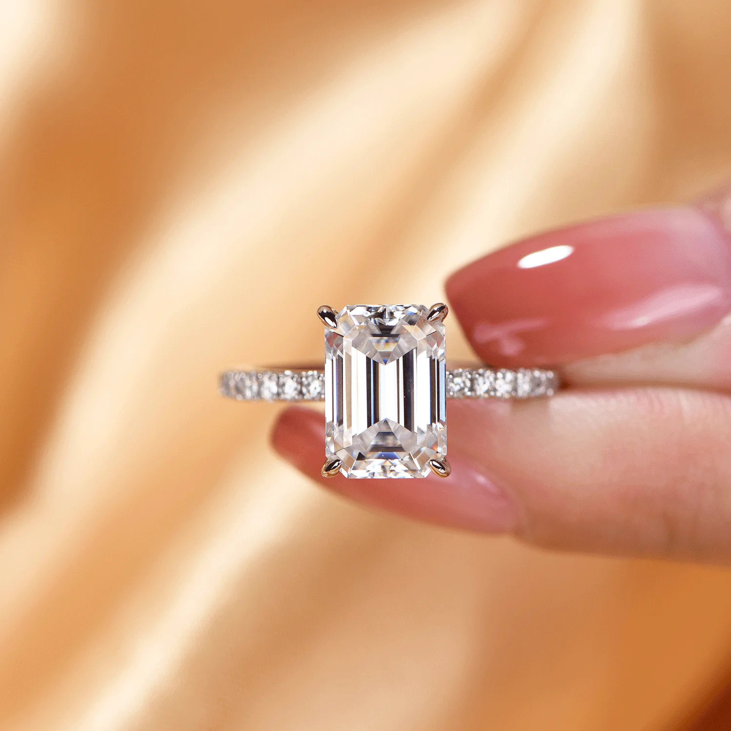 ATTA GEMS Hot Sale 2CT Emerald Cut 100% 925 Silver Women Wedding Band Moissanite Engagement Rings